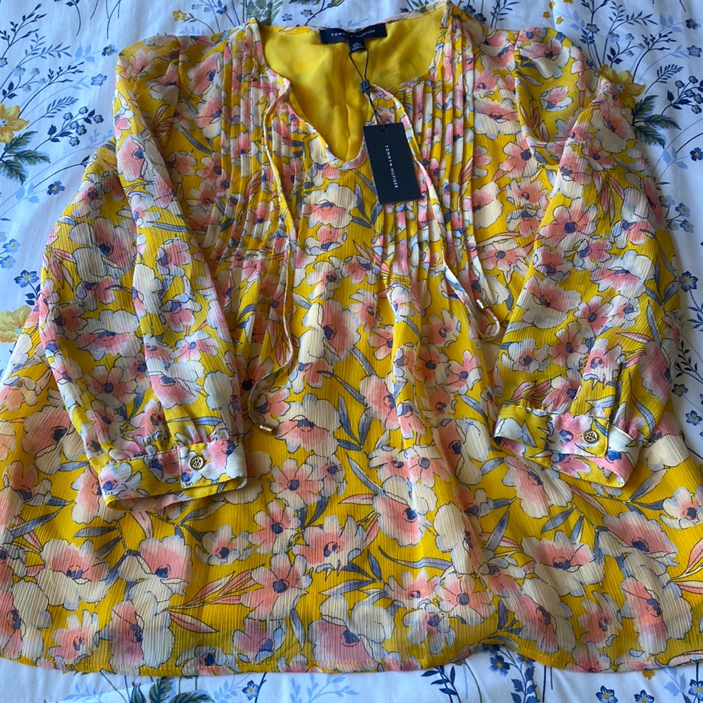 Brand New Tommy Hilfiger Top